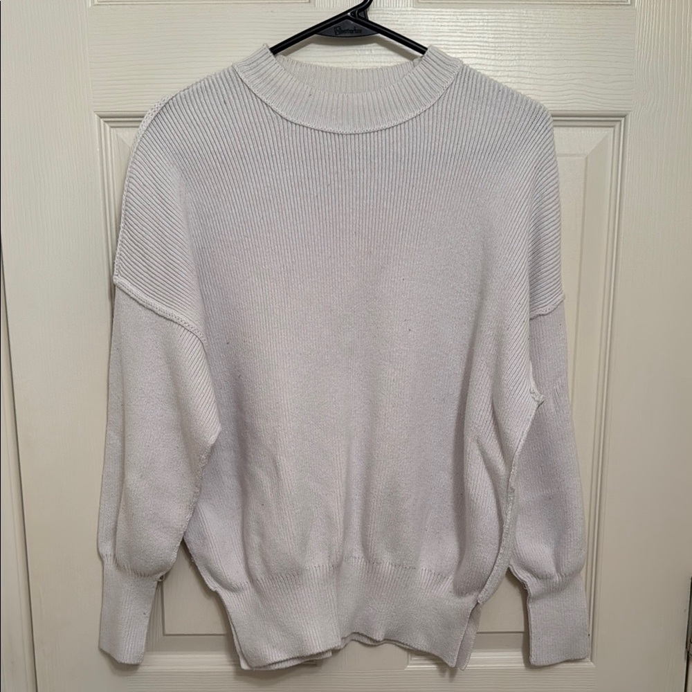 Abercrombie and Fitch Women's Sweater